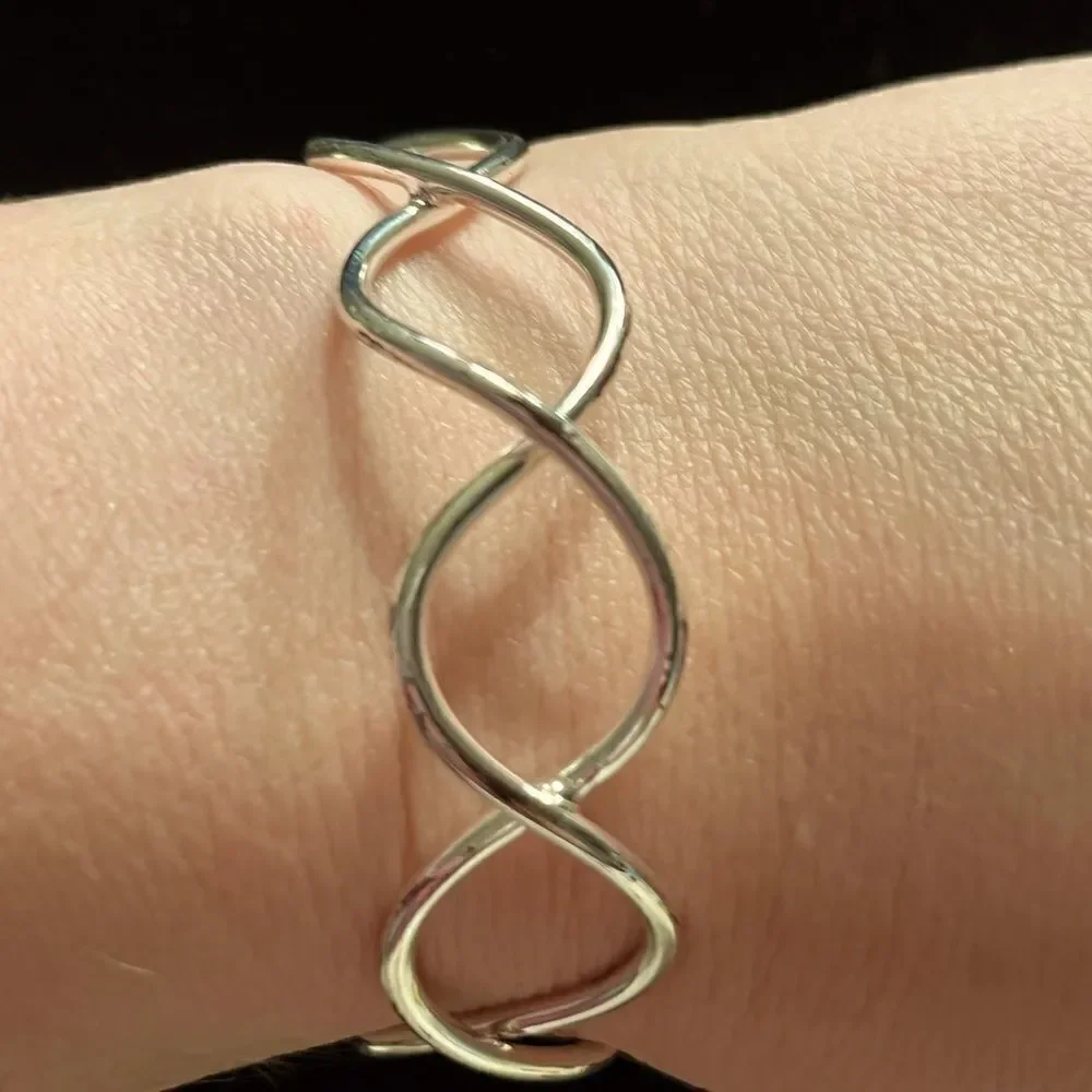 Silver-Tone Spiral Wave Design Cuff Bracelet Minimalist Simple